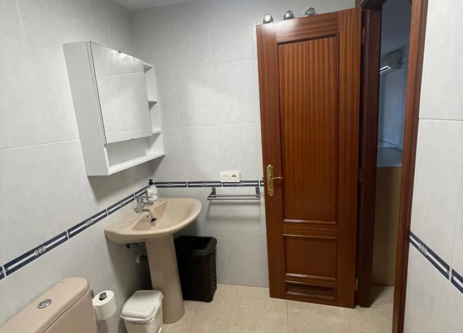 דירות Atico Con Terraza Y Vistas En קרבונראס 0*,